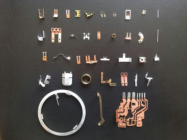 自動(dòng)點(diǎn)焊零件、有色彈性元件 、遮光罩等金屬結(jié)構(gòu)件